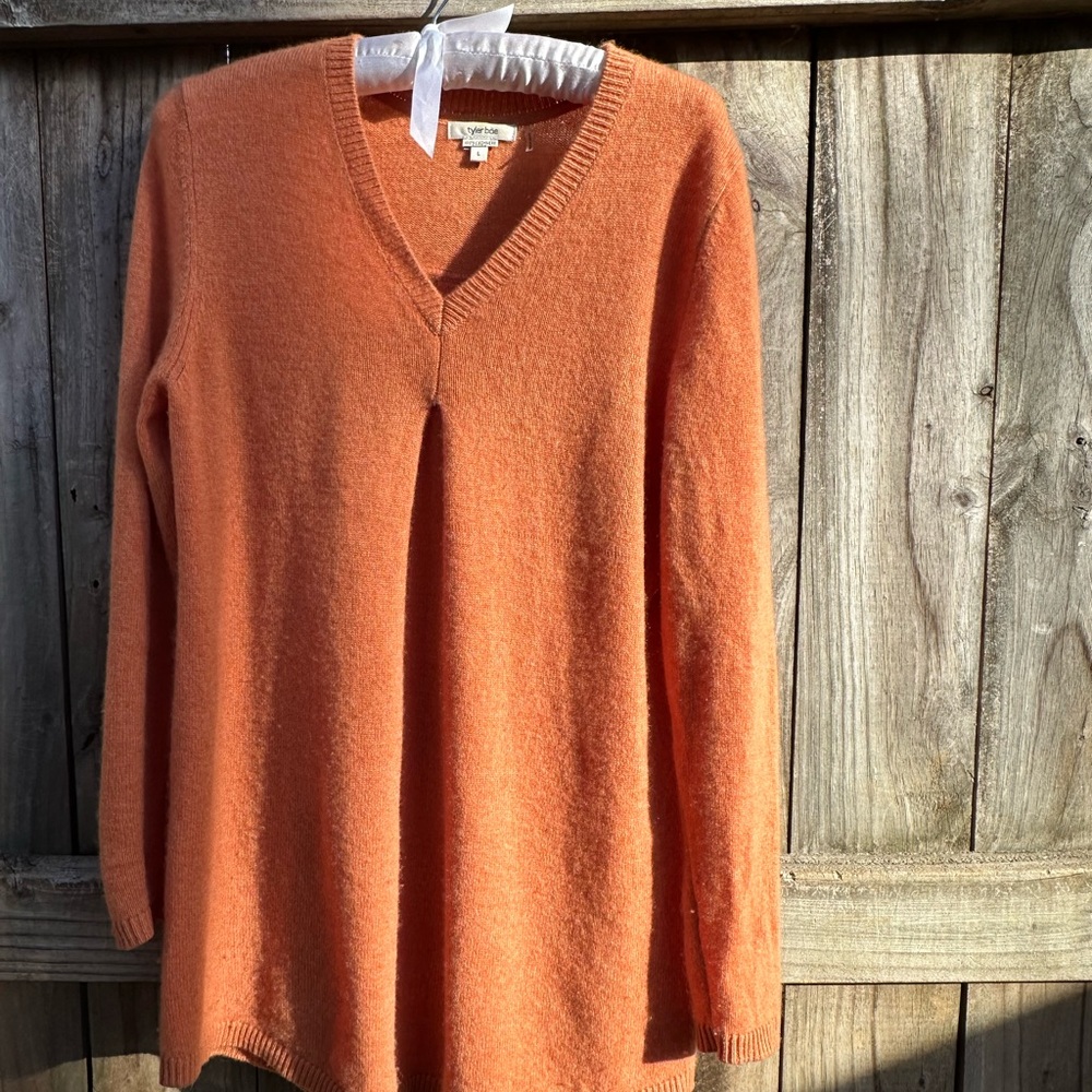 Tyler Boe cashmere orange V neck sweater